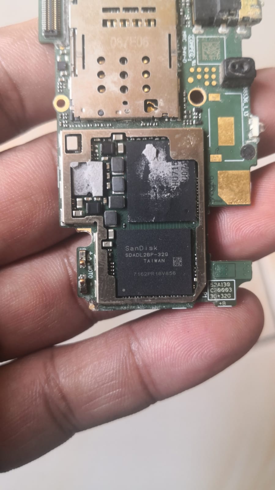 Pemeriksaan motherboard HP